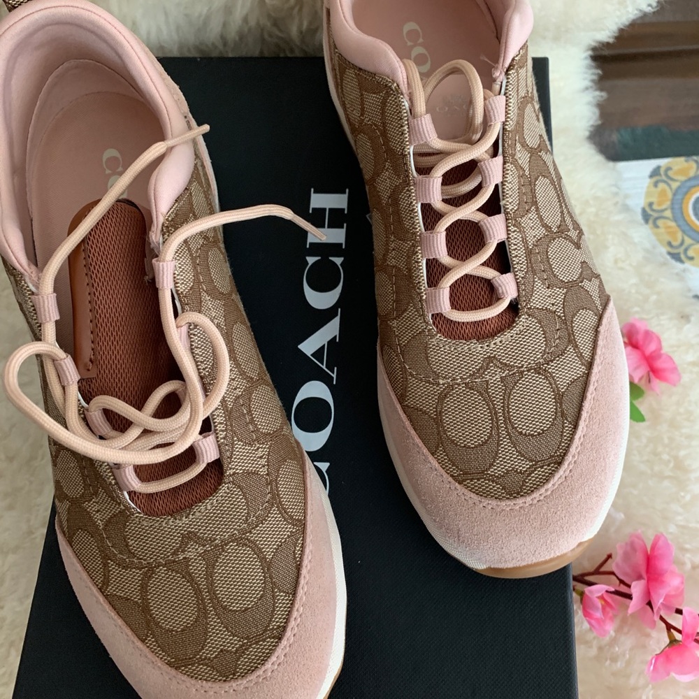 AUTHENTIC COACH TENNIS SHOES - Picture 10 of 11